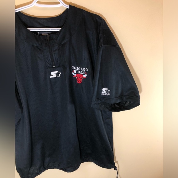 Starter Chicago Bulls 1/4 Zip Shirt - Picture 2 of 4
